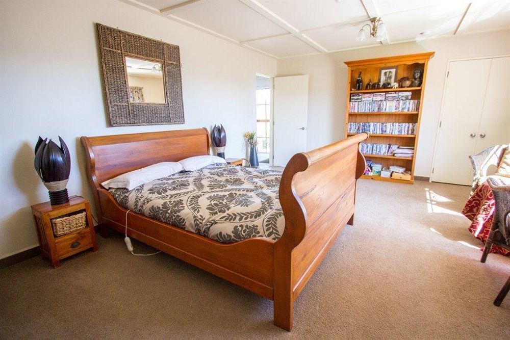 Tudor Manor Bed & Breakfast Paraparaumu Exterior foto